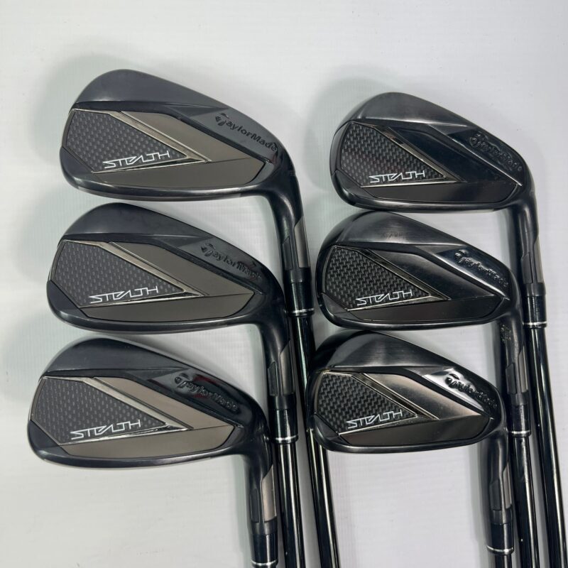TAYLOR MADE SET HIERROS STEALTH BLACK